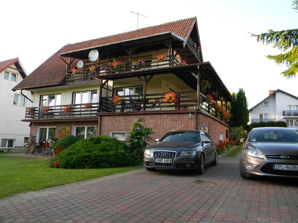 Ferienwohnung As Gosciniec Mikołajki Exterior foto